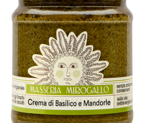 Crema di basilico e mandorle